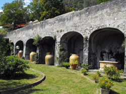 Die Abtei Acquafredda - Lenno