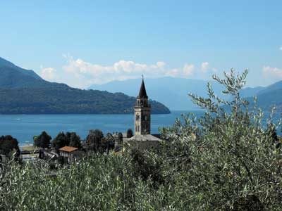 Kirche San Bartolomeo in Domaso - Comer See, Italien