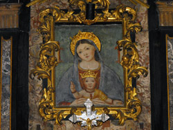 Heiligtum der Madonna delle Lacrime (Jungfrau der Tränen) - Dongo