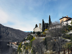 Die Kirche San Giorgio in Mandello Lario