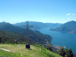 Belvedere di Camaggiore (1208 m) | Rundwanderung von Dervio zur Camaggiore-Alm