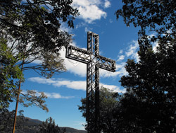 Kreuz von Sant'Eutichio (530 m) | Rundweg im Spina Verde-Park