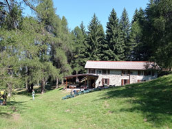 Menaggio-Schutzhütte (1270 m) | Von Sueglio zum Monte Legnoncino