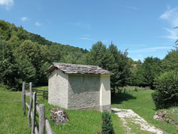 Gravedona-Tempel (705 m) | Von Bellagio zum Monte Nuvolone