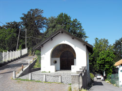 Grat-Wanderung im Lariano-Dreieck | Heiligtum Santa Rita (980 m.)