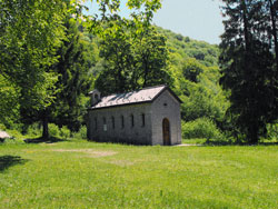 Sentiero del Viandante - 2. Etappe Höher | Kirche San Pietro (995 m.) - Esino Lario