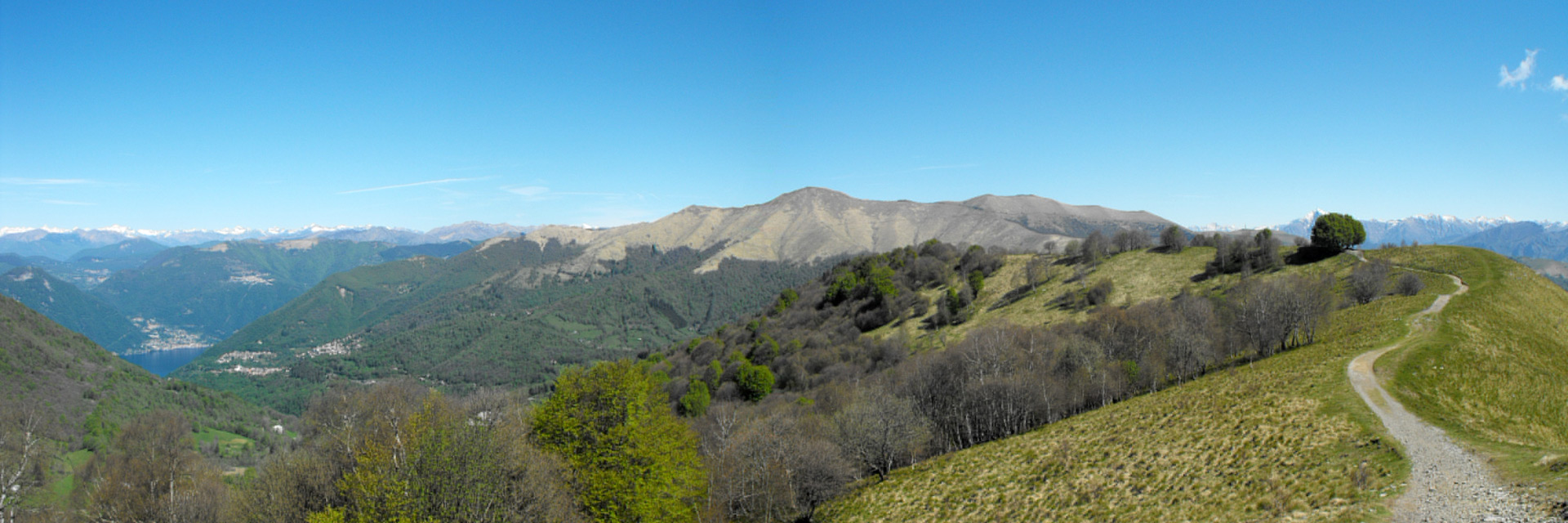 Panorama Grat-Wanderung im Lariano-Dreieck